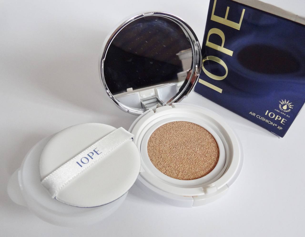 [IFS Cosmetics] IOPE AIR CUSHION XP