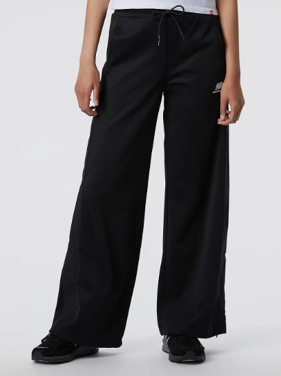 New Balance Womens Athletics Amplified Pant Black